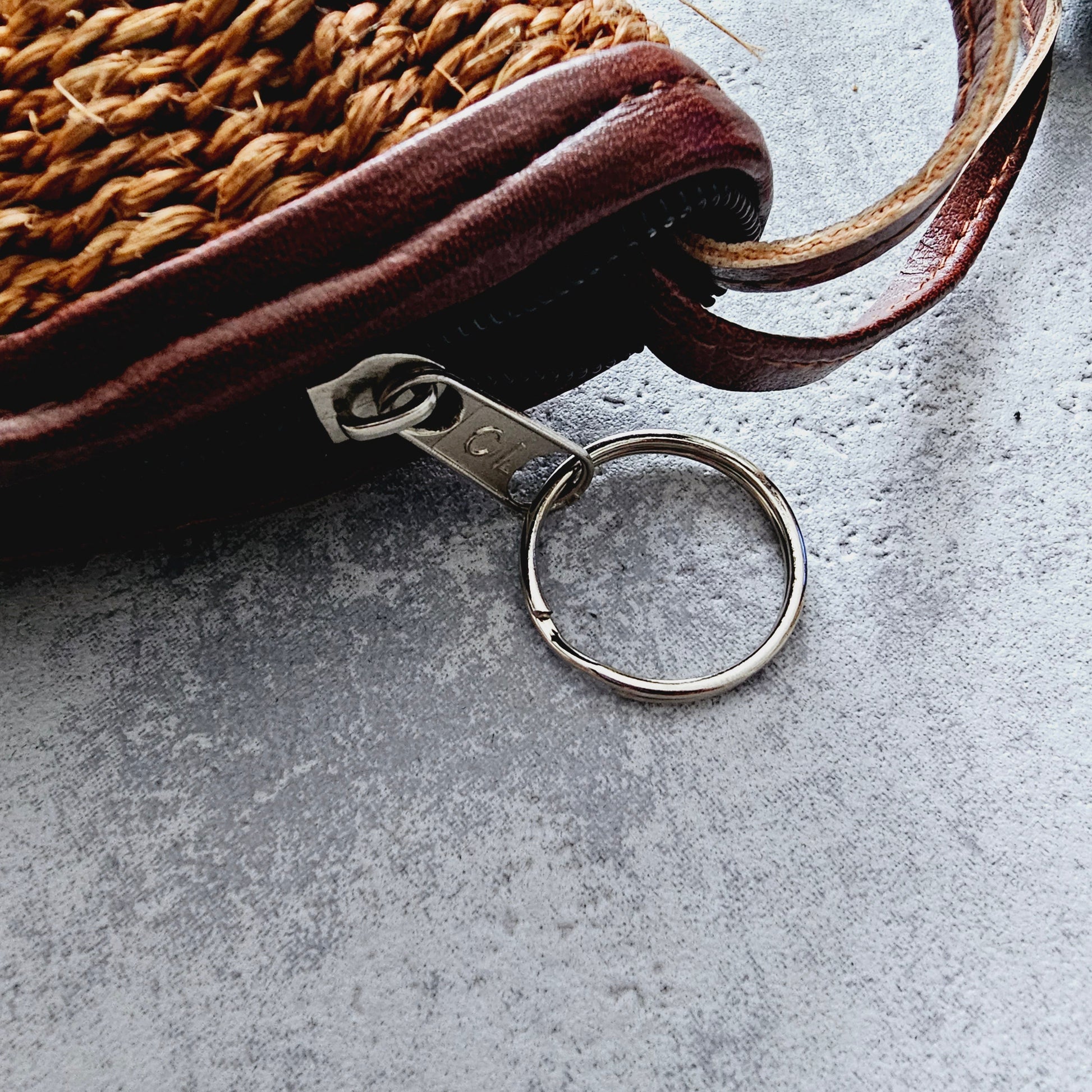 Handwoven Sisal Clutch Purse, Lined and Wrist Handle And Zipper-3